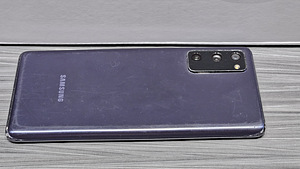 Samsung S20 FE SM-G780F/DS (4 foto / 4)