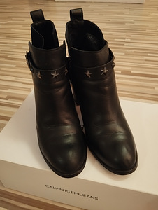 Tommy Hilfiger, nr 37 (2 foto / 3)