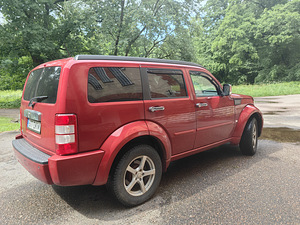 Dodge Nitro R/T 2.8 CDI 130kW (4 фото из 12)