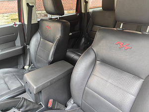 Dodge Nitro R/T 2.8 CDI 130kW (11 фото из 12)