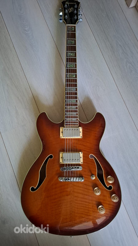 Ibanez AS 83 Artcore guitar