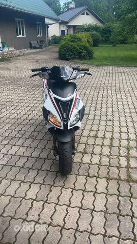 Aprillia sr50r