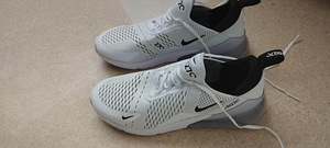 Nike air max 270 (2 фото из 4)
