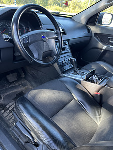 Volvo XC90 2.4 136kw awd (9 foto / 10)