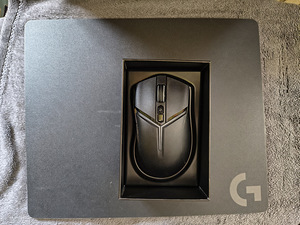 Lenovo Legion 5 Pro (RTX 4070; R7 7745HX) KOMPLEKT (9 foto / 10)