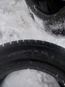 Naastrehvid R18/60/265 Continental ContiIcecontact (2 foto / 4)