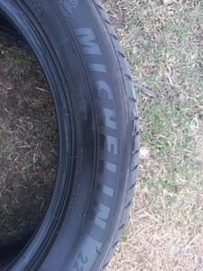 Летние шины R17/50/225 Michelin Primacy (4 фото из 4)