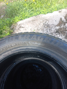 Шины R16/55/195 Goodyear Ultragrip ICE (5 фото из 6)