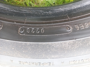 Летние шины R16/65/235 (5 фото из 5)