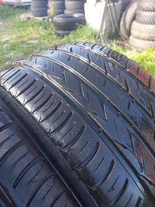 Suverehvid R19/35/255 Gislaved (2 foto / 6)
