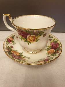 Old Country Roses, Royal Albert bone china (6 foto / 6)