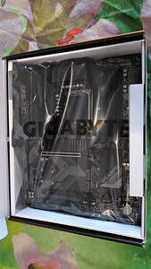 GIGABYTE B760 GAMING X AX ATX (2 foto / 2)