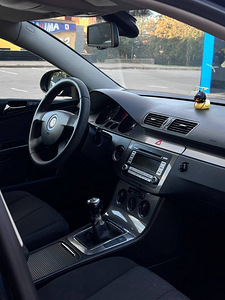 Volkswagen Passat Variant, 2007, 2.0 TDI (7 foto / 11)
