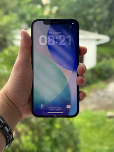 iPhone 12, 64gb (1 foto / 5)