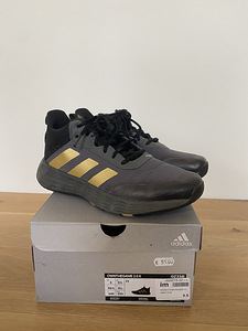 Adidase tossud, suurus 38 2/3 (1 foto / 4)