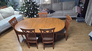 PIKENDATAV SÖÖGILAUD + 5 TOOLI (1 foto / 3)