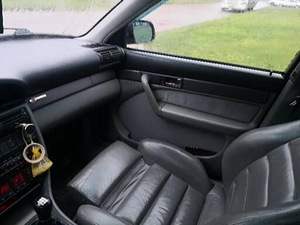 Audi A6 (c4) 2.6 (110kw) (6 foto / 13)