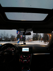 Subaru Legacy Outback (6 foto / 8)