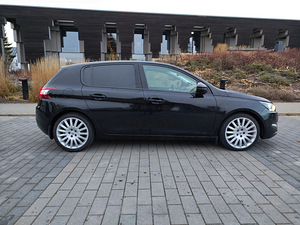 Peugeot 308 115kw (3 foto / 14)