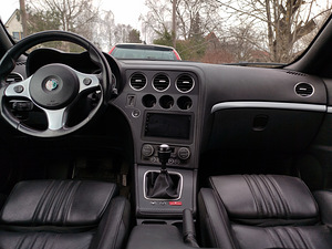 Alfa Romeo 159 (10 foto / 10)