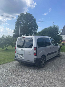 Citroen Berlingo (7 foto / 7)