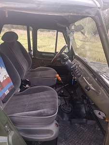 Продается UAZ 31512 (7 фото из 9)