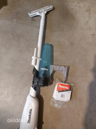 Пылесос Makita