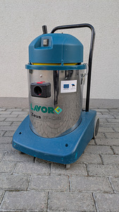Lavor Zeus IF-03 Professional Vacuum Cleaner (1 foto / 3)
