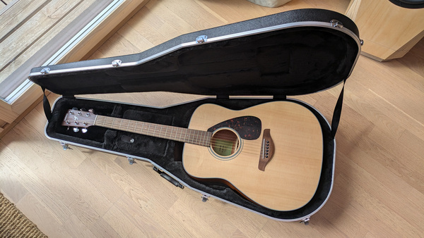 Yamaha FG800M akustiline kitarr set