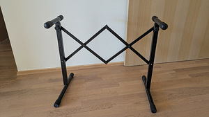 Roland FA-06 music workstation + Roland RPU-3 pedals + stand (4 foto / 4)