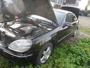 Mercedes-Benz S 320 CDI varuosadeks (1 foto / 10)