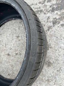 Suverehvid R20 ZR 235/30 (5 foto / 6)