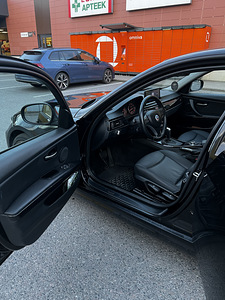 BMW e90 2.0 automaatkäigukast (6 foto / 13)