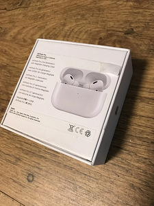 AirPodsPro (2 foto / 3)