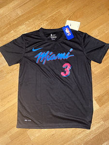 NBA Dwyane Wade särk (1 foto / 4)