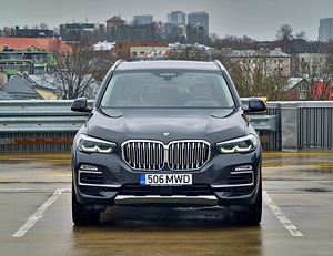 BMW X5 xDrive40d MHEV 2022 GARANTII + TASUTA HOOLDUS (2 foto / 14)