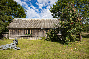Hubane talu Läänemaal (8 foto / 14)