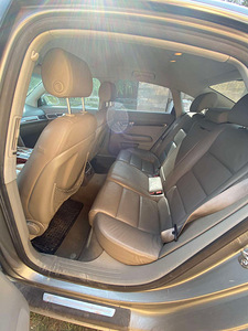 Audi A6 C6 3.2fsi quattro (8 foto / 10)