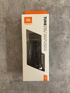 JBL juhtmega kõrvaklapid mustad (1 foto / 6)