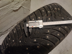 Колеса в сборе R16 зима 205/55R16 (6 фото из 9)