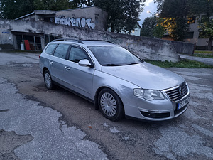 Passat B6 универсал (3 фото из 8)