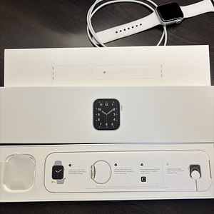 Apple Watch SE(1) / 40mm / GPS (4 foto / 6)