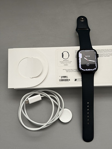 Apple Watch Series 8 45mm (1 foto / 4)
