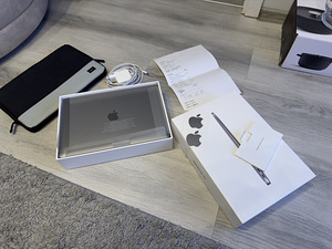 MacBook Air Space Grey M1 (256gb) (1 foto / 3)