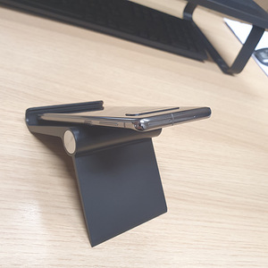 Samsung Galaxy S10 G973F/DS Prism Black 8/128 GB (4 foto / 8)
