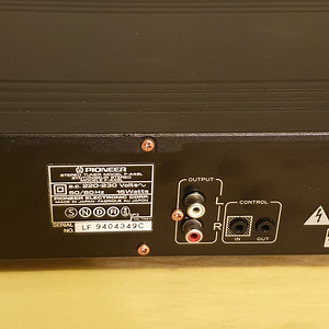 Pioneer F-449L AM/FM Digital Tuner (9 foto / 9)