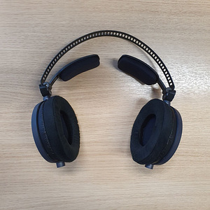 Kõrvaklapid Audio-Technica ATH-R70x (2 foto / 7)
