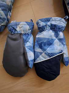 Laste talvekombe, Chicco 128 (2 foto / 4)