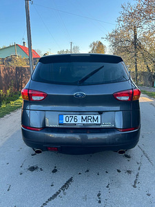 Subaru Tribeca b9 (3 фото из 7)