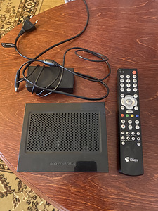 Telia digibox Motorola VIP1003 + Telia TV pult (2 foto / 3)
